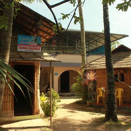 Elara Beach View Homestay Alappuzha Esterno foto